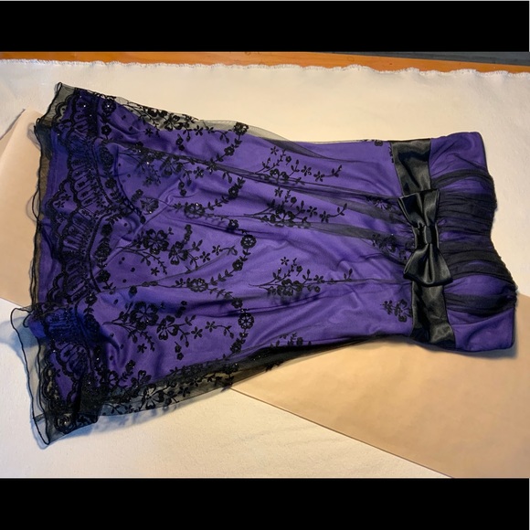 Purple Strapless Cocktail Dress - Picture 3 of 6